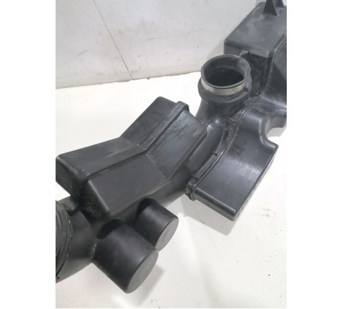 Патрубок воздушного фильтра