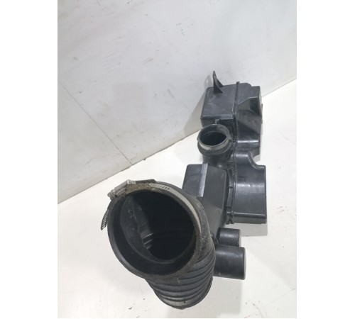 Патрубок воздушного фильтра