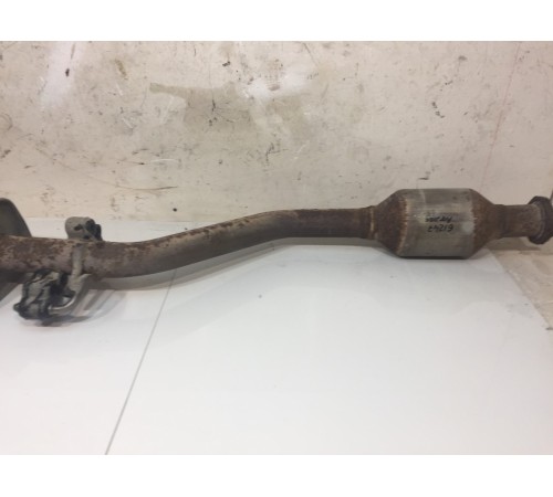 Катализатор с резонатором