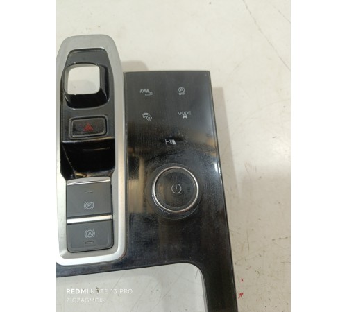 Накладка центральной консоли (блок кнопок)