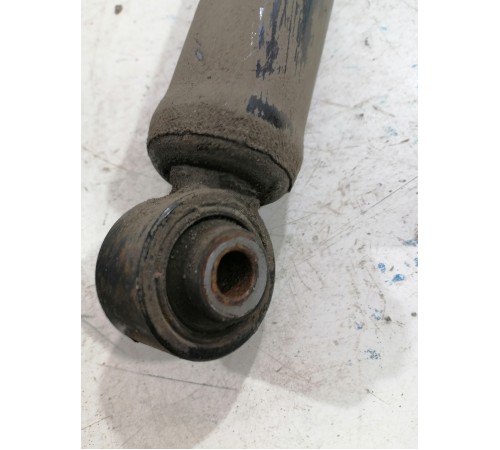 Амортизатор задний