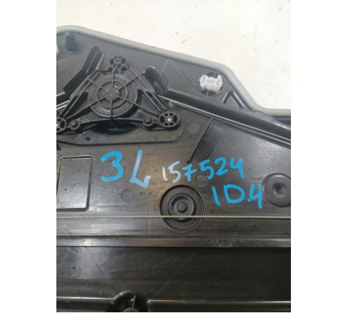 Стеклоподьемник задний левый с моторчиком