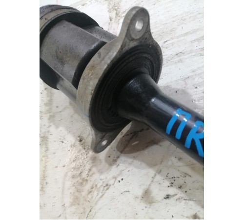 Привод (полуось) передний правый