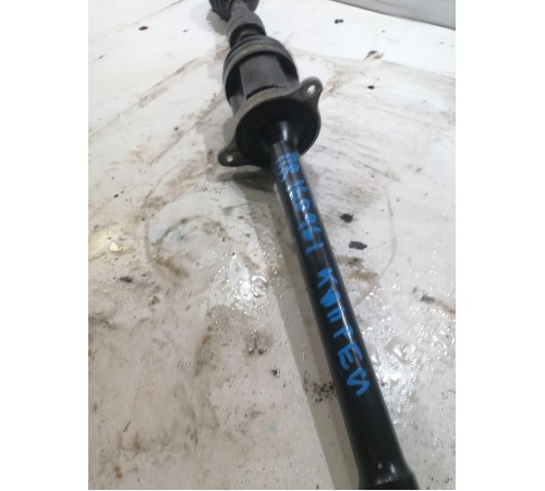 Привод (полуось) передний правый