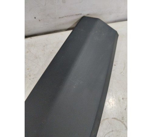 Обшивка крышки багажника верхняя