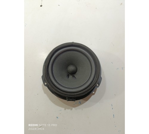 Динамик двери задний