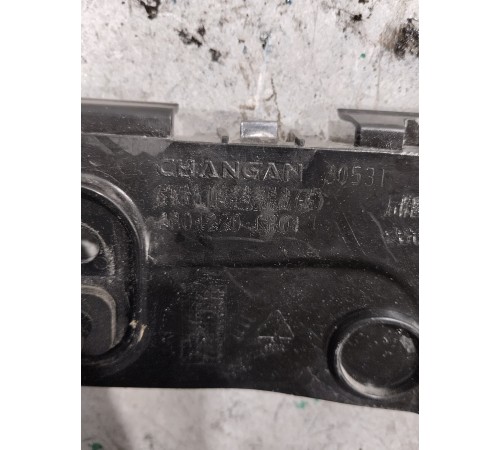 Кронштейн заднего бампера правый