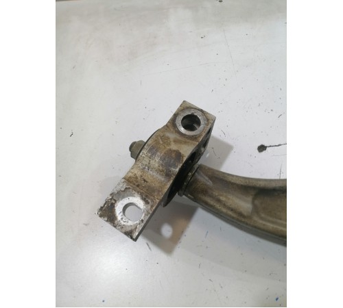 Рычаг подвески передний правый