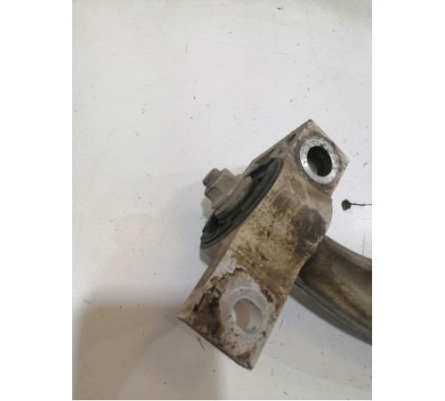 Рычаг подвески передний правый