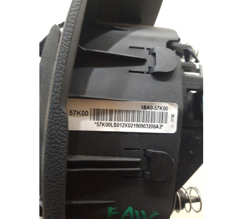 Подушка безопасности водителя