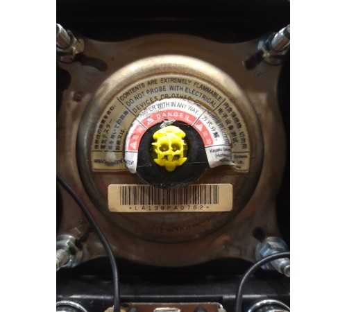 Подушка безопасности водителя