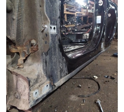 Порог со стойкой(левый)