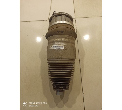 Пневмостойка(передняя левая)