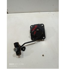 Механизм подъема запасного колеса