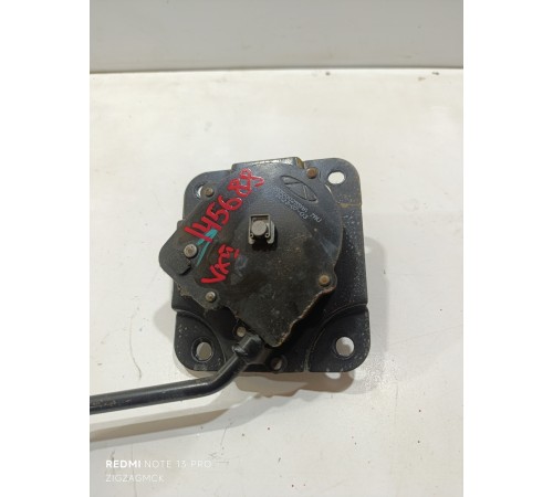 Механизм подъема запасного колеса