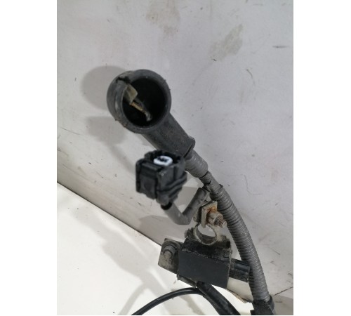 Клемма плюсовая