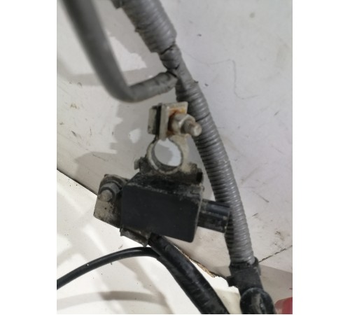 Клемма плюсовая