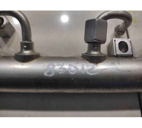 Топливная рампа (левая)