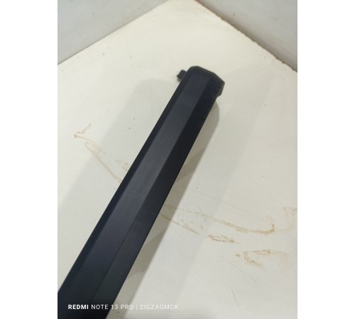 Воздушный дефлектор передний правый