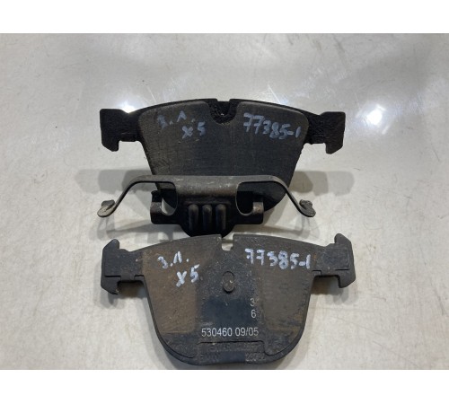 Тормозные колодки (задние, левые)