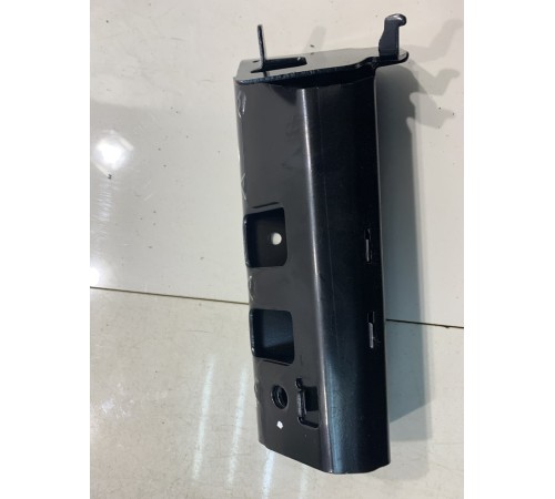 Кронштейн багажника (задний,левый)