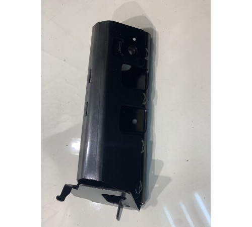 Кронштейн багажника (задний,левый)