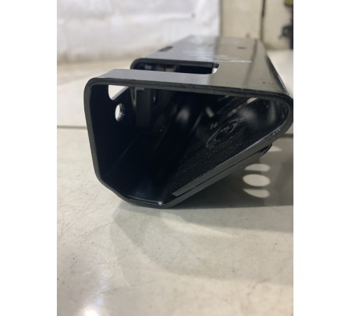 Кронштейн багажника (задний,левый)