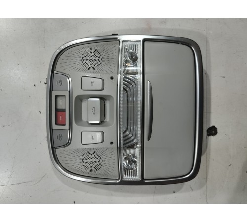 Плафон внутреннего освещения(передний)