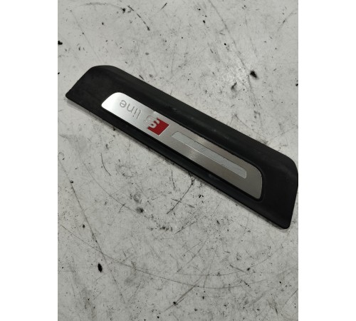 Накладка порога (задняя левая)