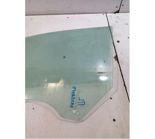 Стекло двери переднее левое