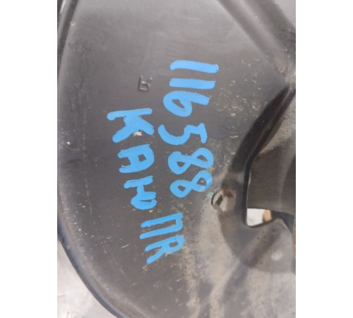 Кулак поворотный передний правый