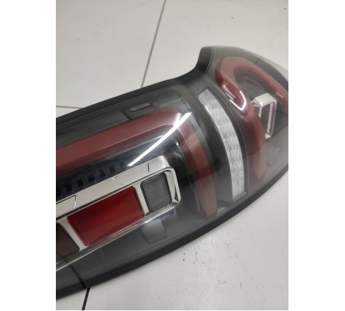 Фонарь задний левый