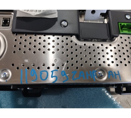 Панель приборов информационный дисплей