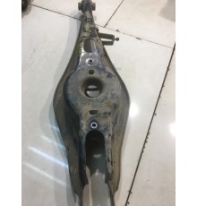 Рычаг подвески (задний, левый)