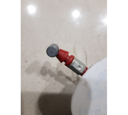 Трос открывания багажника