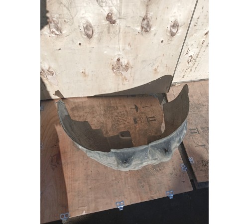 Локер (подкрылок) задний правый