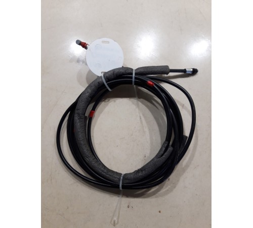 Трос открывания багажника