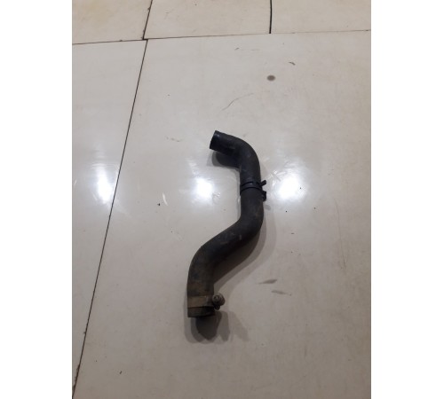 Патрубок системы охлаждения