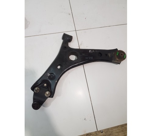 Рычаг подвески передний правый