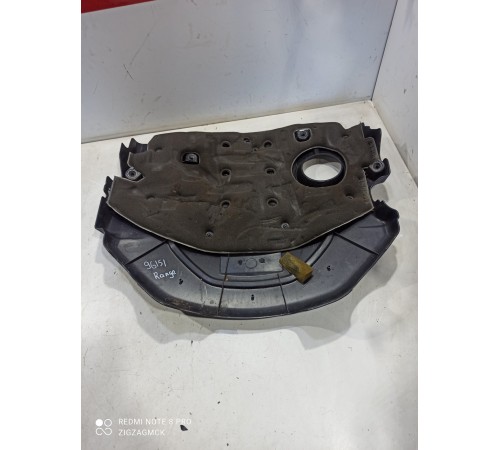 Декоративная крышка двигателя