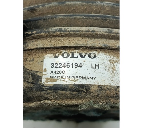 Пневмоподушка задняя левая