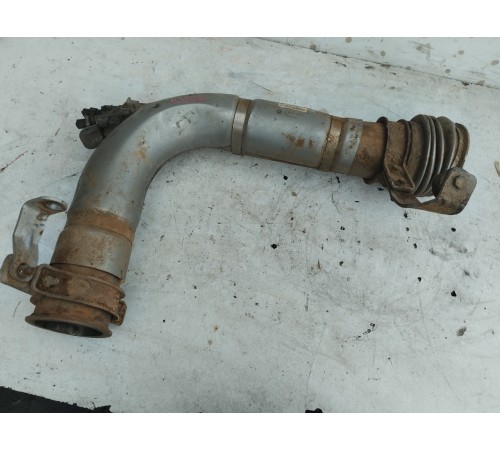 Патрубок выпускной системы