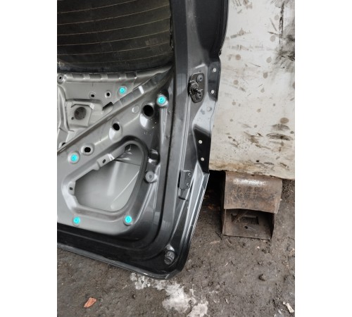 Крышка дверь багажника хлопушка