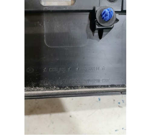 Молдинг двери передний правый