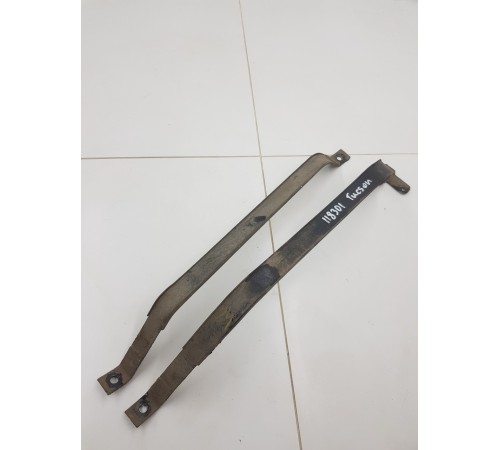 Комплект креплений лямок топливного бака (2 шт.)