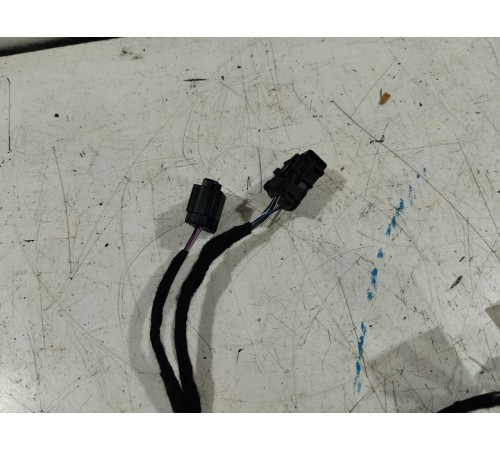 Электропроводка двери передняя левая