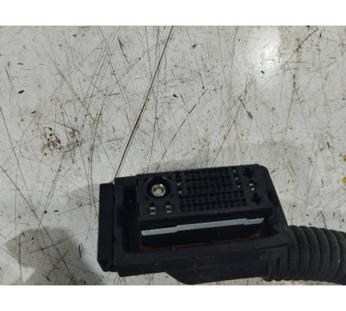 Электропроводка двери передняя левая