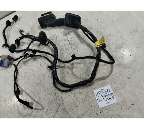 Электропроводка двери передняя левая