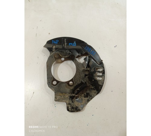 Пыльник тормозного диска передний правый