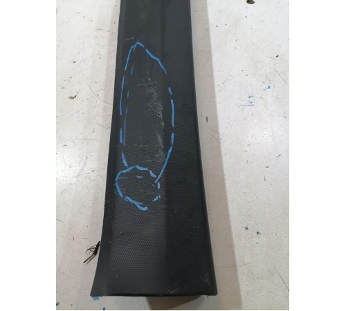 Обшивка стойки лобового стекла левая